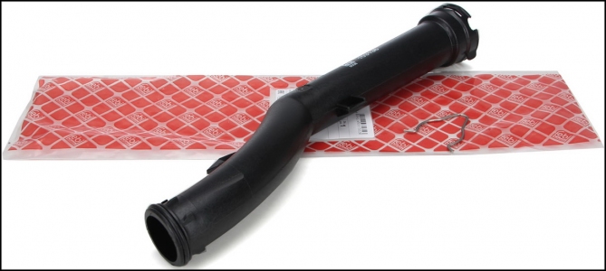 كوعة مياه فبر من طلمبة المياه للترموستات